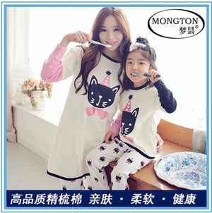 Baby Pajamas Family Matching Pyjamas suit 2017 Autumn Winter long sleeve Mother and Daughter clothes Polka Dot Ropa Mama E Hija