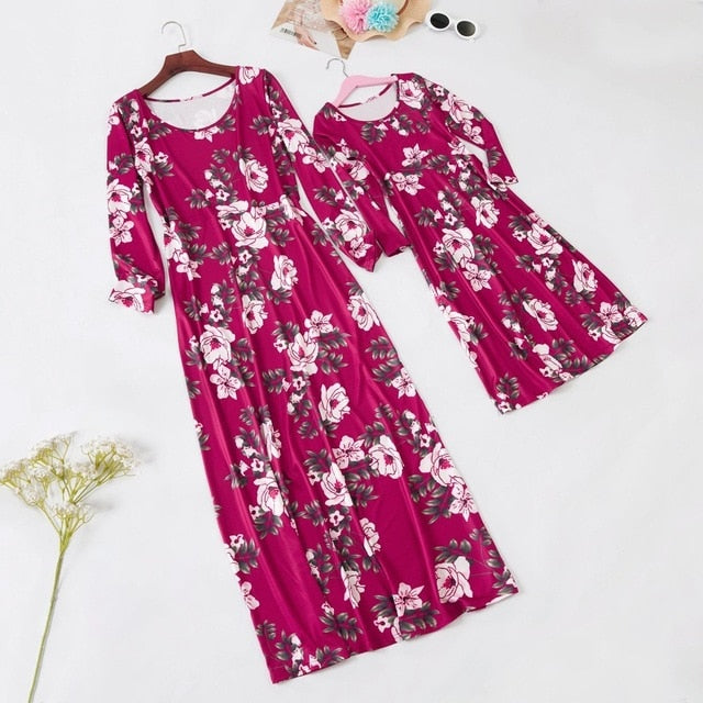 Mama And Daughter Dresses Wine Floral Mom And Kids Long Dress Family Matching Clothes Mommy Me Outfits Baby Girls Vestidos 2019